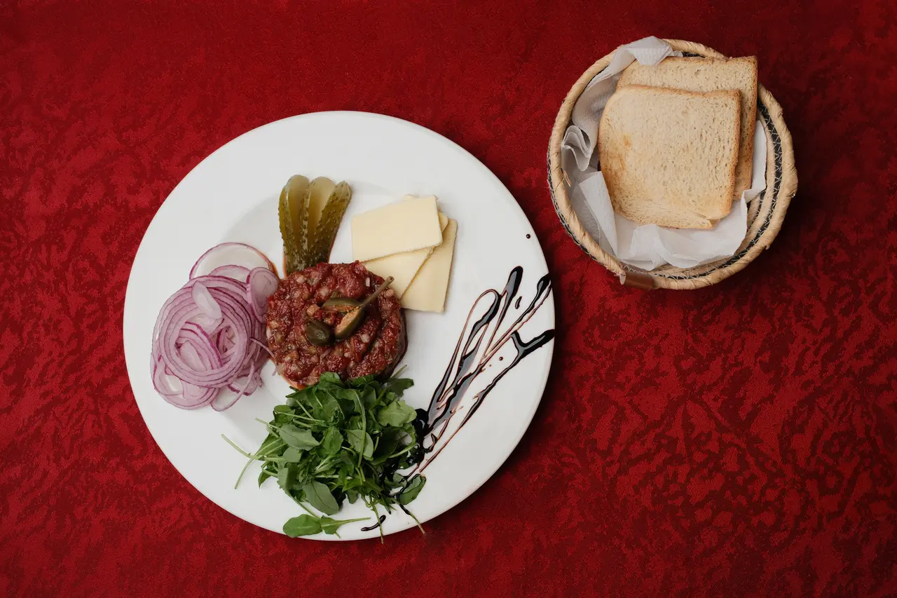 Beef Tatar in der Neubauschenke Wien
